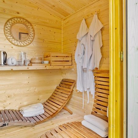 Resort Pod Orehi - Bled - Apartma & Glamping & Savna Ngoại thất bức ảnh