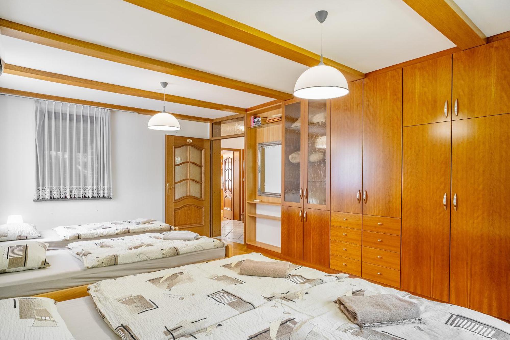 Resort Pod Orehi - Bled - Apartma & Glamping & Savna Phòng bức ảnh