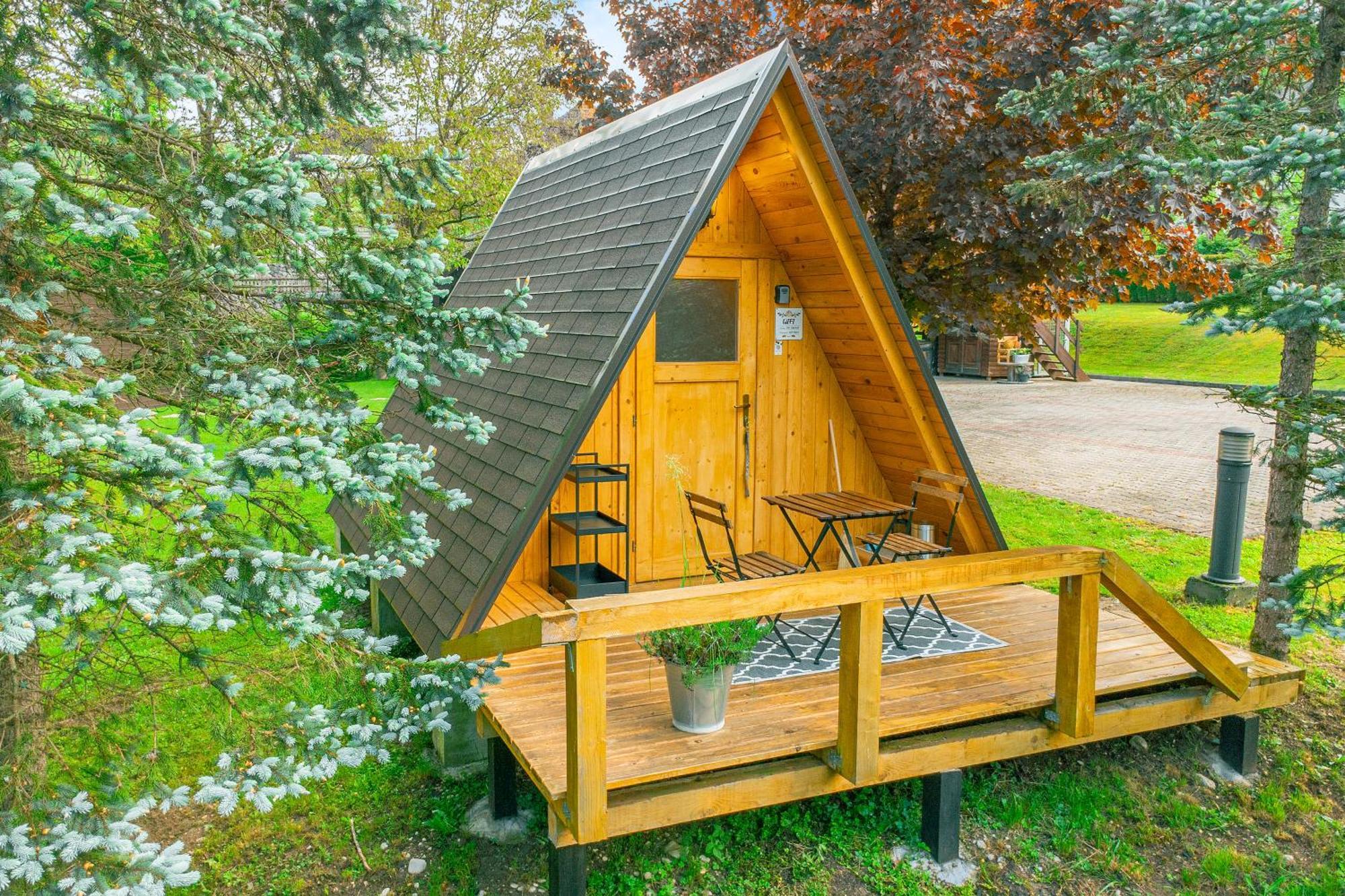 Resort Pod Orehi - Bled - Apartma & Glamping & Savna Ngoại thất bức ảnh