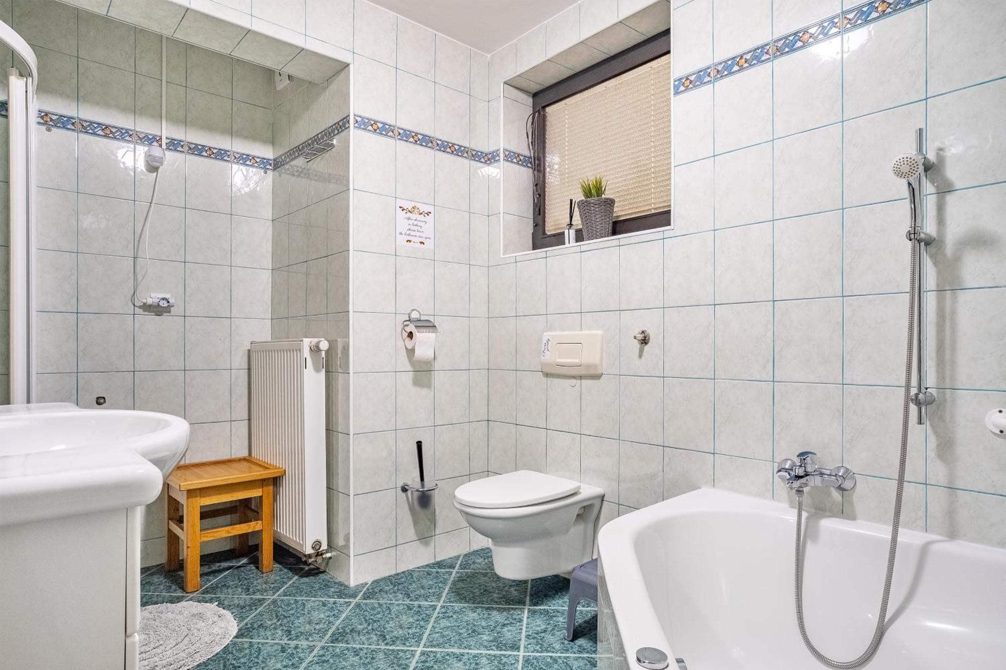 Resort Pod Orehi - Bled - Apartma & Glamping & Savna Ngoại thất bức ảnh
