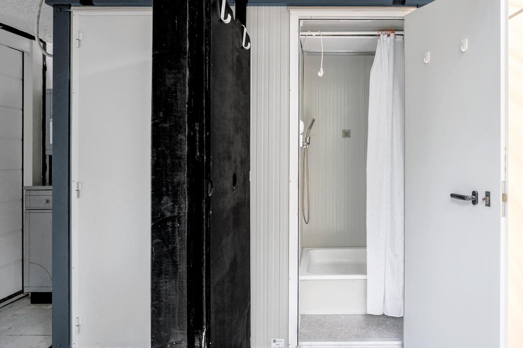 Resort Pod Orehi - Bled - Apartma & Glamping & Savna Phòng bức ảnh
